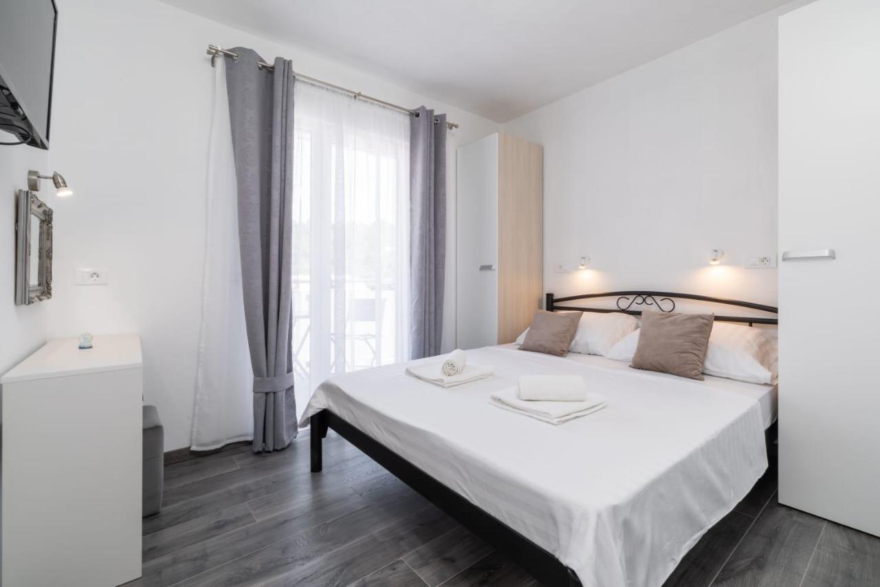 Maloa One Bedroom Apartment Smokvica  Bagian luar foto